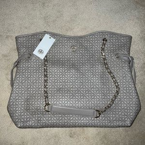 Tory Burch grey leather purse 16x12x4